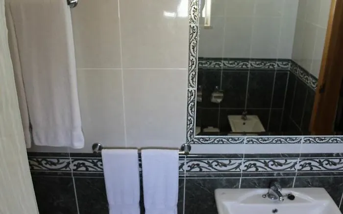 Torre Da Aldeia By Portugalferias