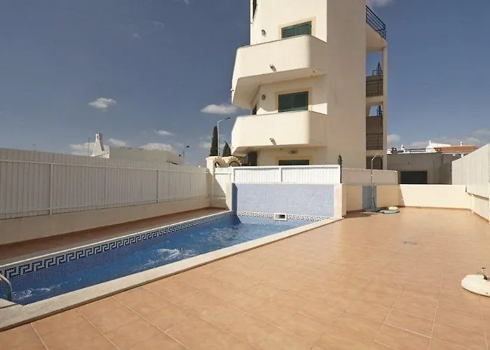 Torre Da Aldeia By Portugalferias 酒店 3*