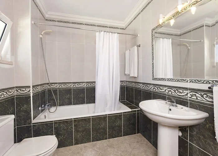 Torre Da Aldeia By Portugalferias 酒店 阿尔布费拉