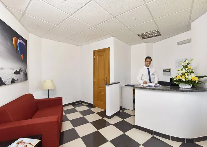 Torre Da Aldeia By Portugalferias 酒店 3*