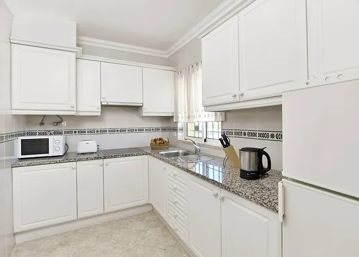 Torre Da Aldeia By Portugalferias 阿尔布费拉